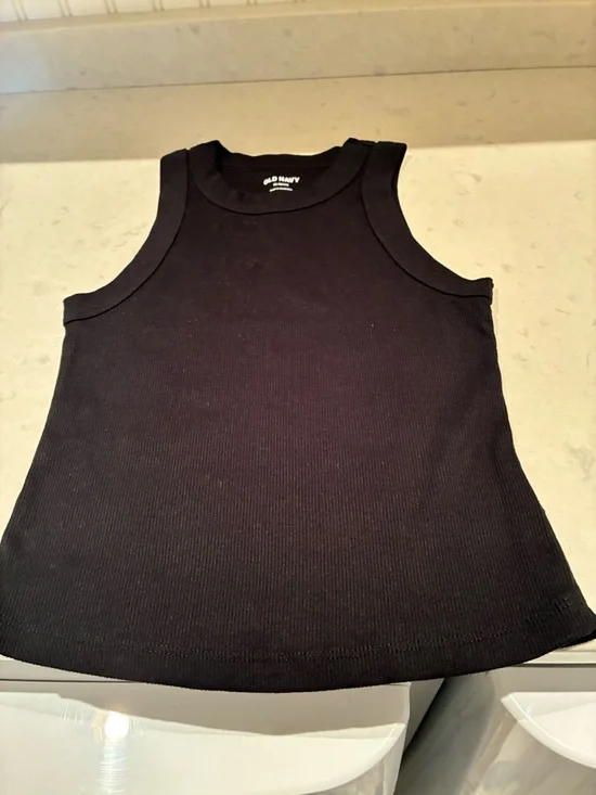 Old Navy Petite Ribbed Cropped Tank Tops - Set of 10 (2 of each color) - Picture 7 of 7